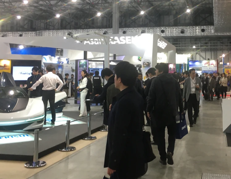 Tôi có thể đăng ký mua vé tham dự Triển lãm Ô tô Kết nối Nhật Bản 2027 bằng cách nào? Giá vé là bao nhiêu?