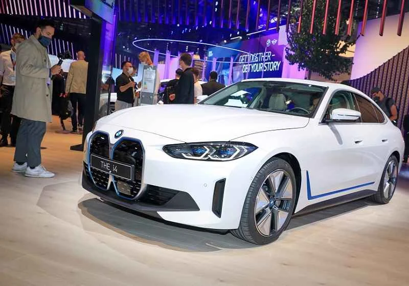 Tôi có thể mua vé tham dự Triển lãm Giảm Trọng Lượng Ô tô Nhật Bản 2027 ở đâu và bằng cách nào?