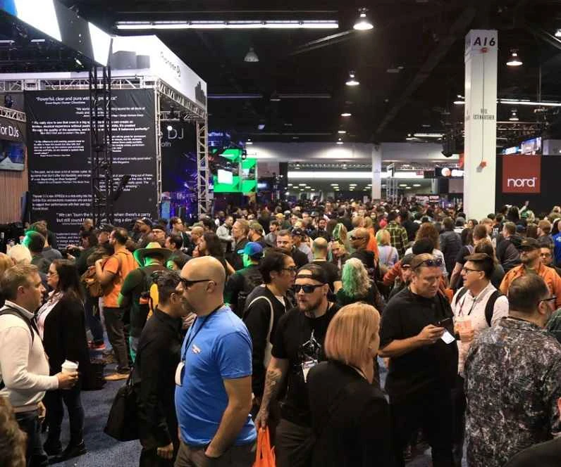 Vé tham dự Triển lãm Nhạc cụ Mỹ năm 2027 có giá bao nhiêu và tôi có thể mua vé như thế nào?