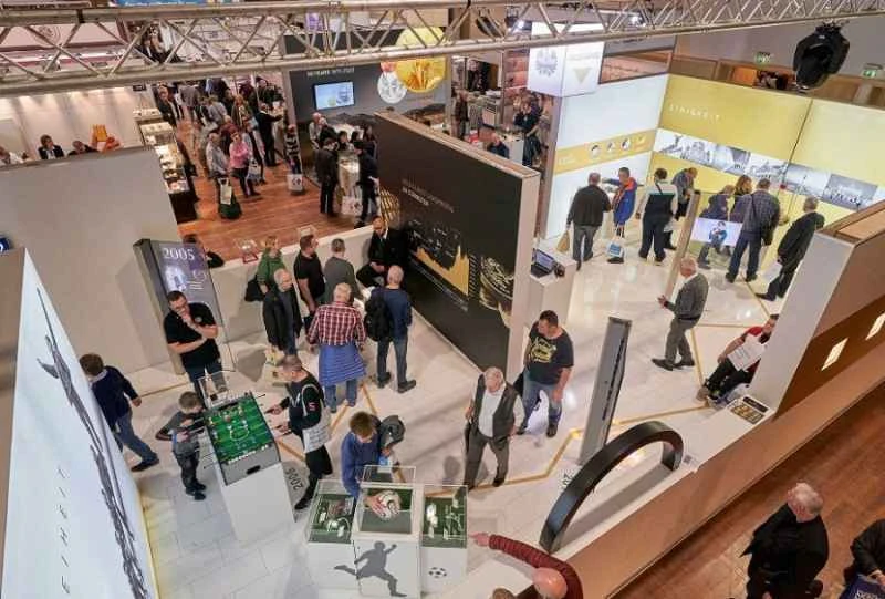 Tôi có thể mua vé tham dự Triển lãm Tiền xu Đức năm 2027 ở đâu và bằng cách nào?