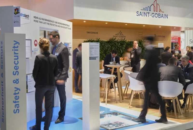 Tôi có thể mua vé tham dự Triển lãm Thủy tinh Ai Cập năm 2026 ở đâu và bằng cách nào?